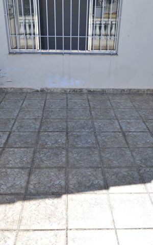 Casa à venda com 94m², 2 quartos e 1 vagaQuintal