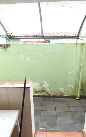 Casa à venda com 147m², 2 quartos e 1 vagaÁrea de Serviço