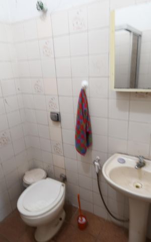 Casa à venda com 147m², 2 quartos e 1 vagaBanheiro de serviço