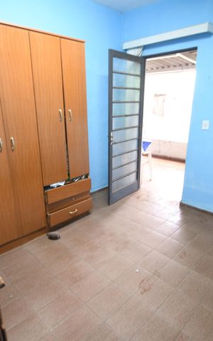 Casa à venda com 147m², 2 quartos e 1 vagaQuarto de Serviço
