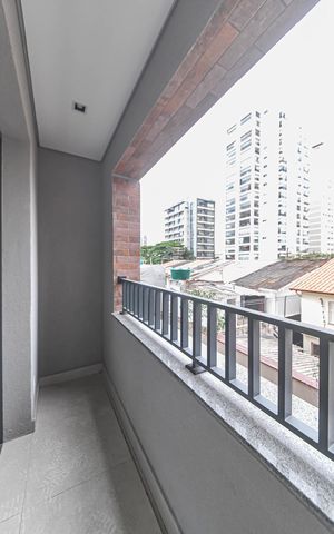 Studio à venda com 30m², 1 quarto e 1 vaga Studio à venda com 30m², 1 quarto e 1 vagaVaranda