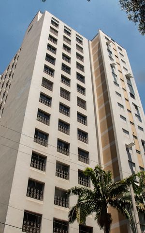 Apartamento à venda com 169m², 3 quartos e 2 vagasFachada