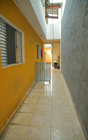 Casa à venda com 164m², 3 quartos e 1 vagaQuintal lateral 