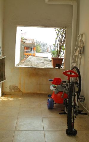 Casa à venda com 164m², 3 quartos e 1 vagaQuintal lateral 