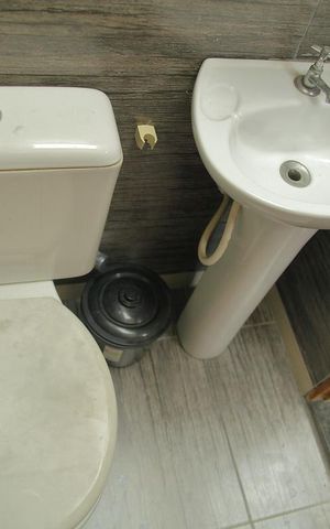 Casa à venda com 164m², 3 quartos e 1 vagaBanheiro / Área goumert/Serviço 