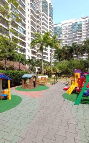 Apartamento à venda com 98m², 3 quartos e 1 vaga Apartamento à venda com 98m², 3 quartos e 1 vagaPlayground