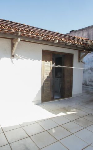 Casa à venda com 641m², 7 quartos e 4 vagasVaranda da Suíte 2