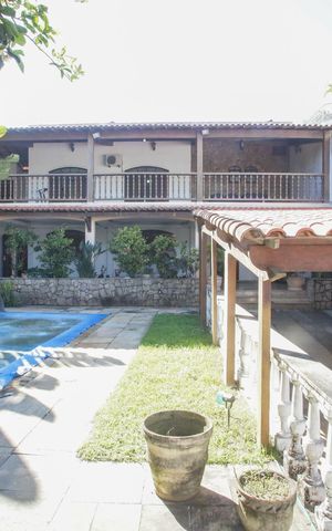 Casa à venda com 641m², 7 quartos e 4 vagasFrente da Casa