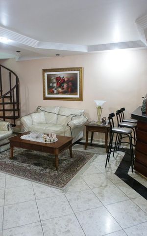 Casa à venda com 641m², 7 quartos e 4 vagasSala de Estar 2