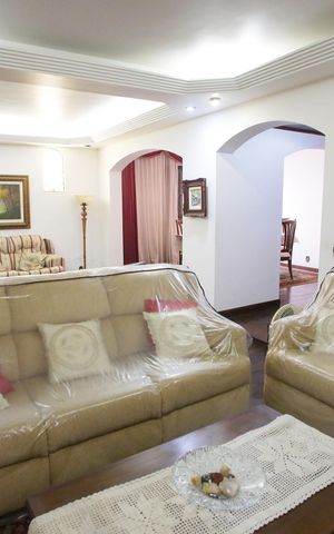 Casa à venda com 641m², 7 quartos e 4 vagasSala de Estar 1