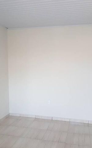 Casa à venda com 130m², 3 quartos e 2 vagas Casa à venda com 130m², 3 quartos e 2 vagasSala