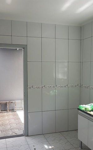 Casa à venda com 130m², 3 quartos e 2 vagas Casa à venda com 130m², 3 quartos e 2 vagasCozinha