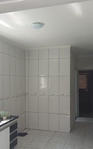 Casa à venda com 130m², 3 quartos e 2 vagas Casa à venda com 130m², 3 quartos e 2 vagasCozinha