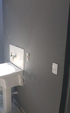 Casa à venda com 130m², 3 quartos e 2 vagas Casa à venda com 130m², 3 quartos e 2 vagasÁrea de serviço