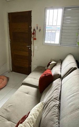 Casa à venda com 40m², 1 quarto e sem vagaSala