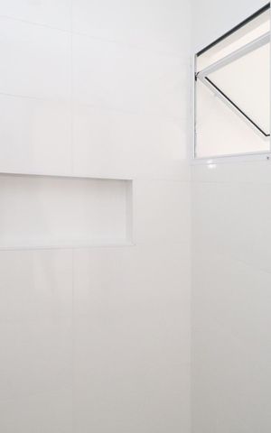 Casa à venda com 110m², 3 quartos e 1 vaga Casa à venda com 110m², 3 quartos e 1 vagaBanheiro 2
