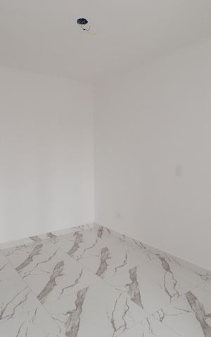 Casa à venda com 110m², 3 quartos e 1 vaga Casa à venda com 110m², 3 quartos e 1 vagaSuíte
