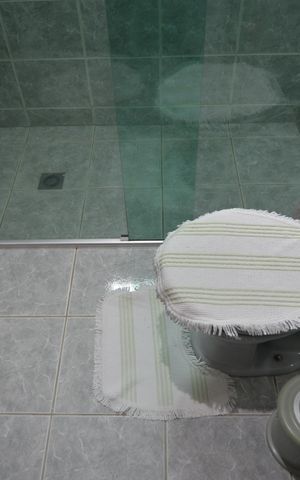 Casa à venda com 133m², 3 quartos e 2 vagasBanheiro da Suíte 2
