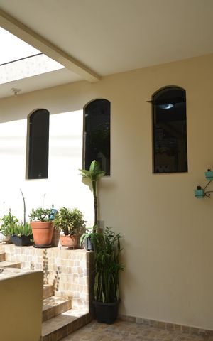 Casa à venda com 133m², 3 quartos e 2 vagasGaragem