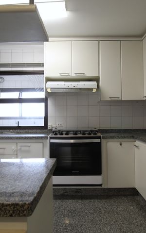 Apartamento à venda com 162m², 3 quartos e 3 vagasCozinha