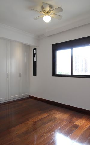 Apartamento à venda com 162m², 3 quartos e 3 vagasQuarto 3 - Suíte