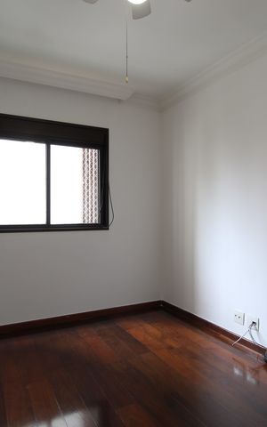 Apartamento à venda com 162m², 3 quartos e 3 vagasQuarto 1 - Suíte