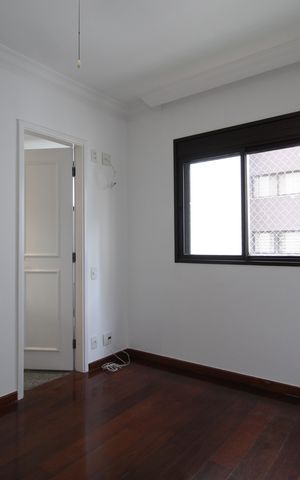 Apartamento à venda com 162m², 3 quartos e 3 vagasQuarto 1 - Suíte