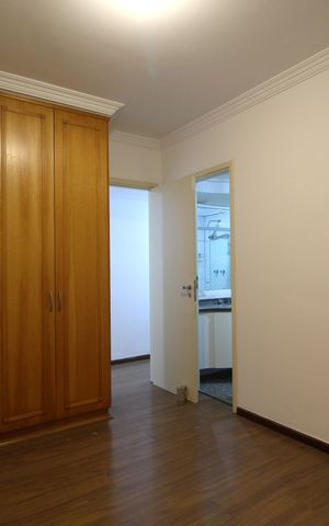 Apartamento à venda com 162m², 3 quartos e 4 vagasQuarto 2 - Suíte