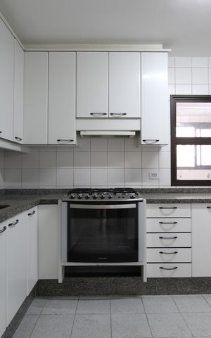 Apartamento à venda com 162m², 3 quartos e 4 vagasCozinha