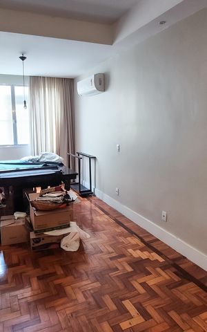 Apartamento à venda com 130m², 3 quartos e sem vagaSala