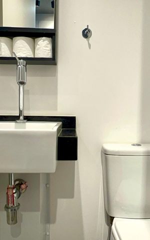 Studio para alugar com 22m², 1 quarto e sem vaga Studio para alugar com 22m², 1 quarto e sem vagaBanheiro