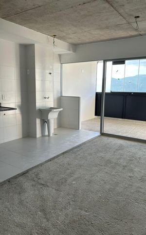 Apartamento à venda com 82m², 2 quartos e 1 vaga Apartamento à venda com 82m², 2 quartos e 1 vagaÁrea de serviço