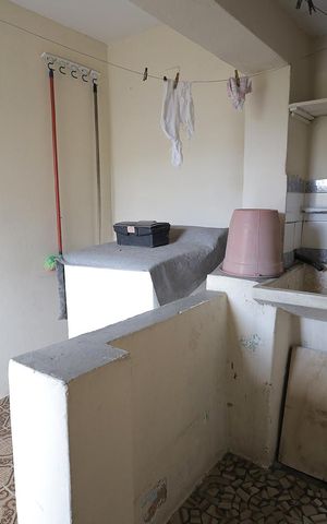 Casa à venda com 187m², 4 quartos e 2 vagas Casa à venda com 187m², 4 quartos e 2 vagasÁrea de Serviço