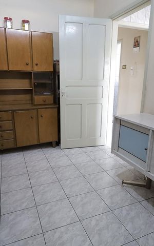 Casa à venda com 187m², 4 quartos e 2 vagas Casa à venda com 187m², 4 quartos e 2 vagasQuarto 2