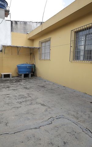Casa à venda com 187m², 4 quartos e 2 vagas Casa à venda com 187m², 4 quartos e 2 vagasQuintal