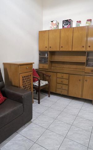 Casa à venda com 187m², 4 quartos e 2 vagas Casa à venda com 187m², 4 quartos e 2 vagasQuarto 2