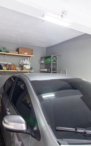 Casa à venda com 190m², 4 quartos e 2 vagas