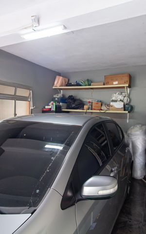 Casa à venda com 190m², 4 quartos e 2 vagas