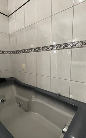 Casa para alugar com 540m², 7 quartos e 6 vagas Casa para alugar com 540m², 7 quartos e 6 vagasBanheiro 5