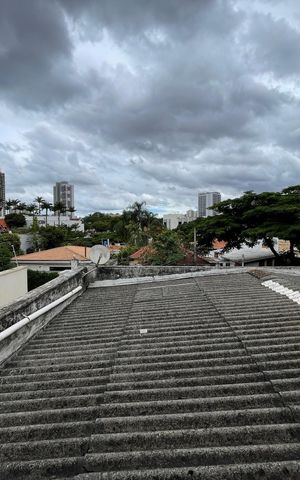 Casa para alugar com 540m², 7 quartos e 6 vagas Casa para alugar com 540m², 7 quartos e 6 vagasQuarto 4