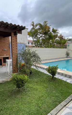 Casa para alugar com 540m², 7 quartos e 6 vagas Casa para alugar com 540m², 7 quartos e 6 vagasChurrasqueira