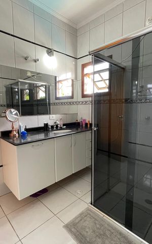 Casa para alugar com 540m², 7 quartos e 6 vagas Casa para alugar com 540m², 7 quartos e 6 vagasBanheiro 5