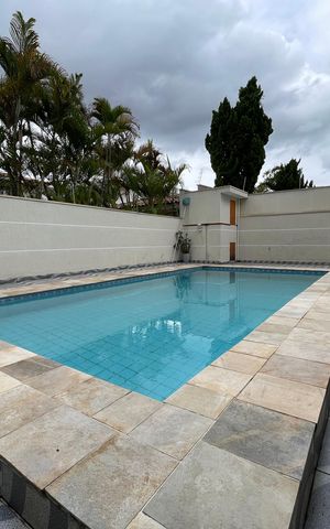 Casa para alugar com 540m², 7 quartos e 6 vagas Casa para alugar com 540m², 7 quartos e 6 vagasPiscina