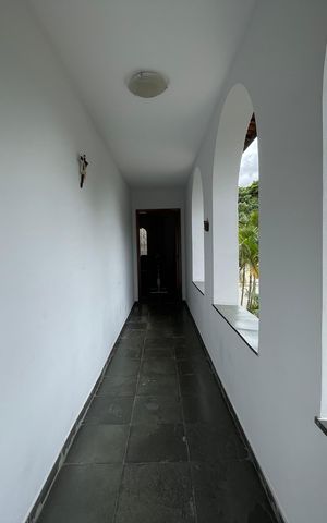 Casa para alugar com 540m², 7 quartos e 6 vagas Casa para alugar com 540m², 7 quartos e 6 vagasVaranda