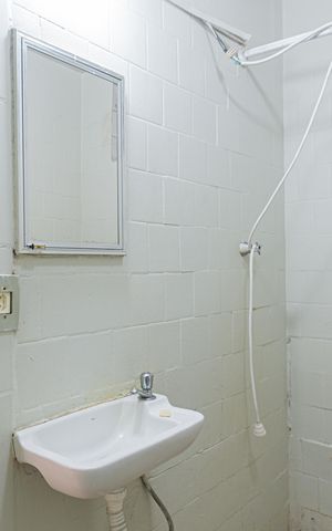 Studio para alugar com 29m², 1 quarto e sem vaga Studio para alugar com 29m², 1 quarto e sem vagaBanheiro