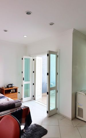 Casa à venda com 350m², 4 quartos e 8 vagasSuíte 3