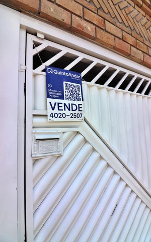 Casa à venda com 350m², 4 quartos e 8 vagasPlaca 