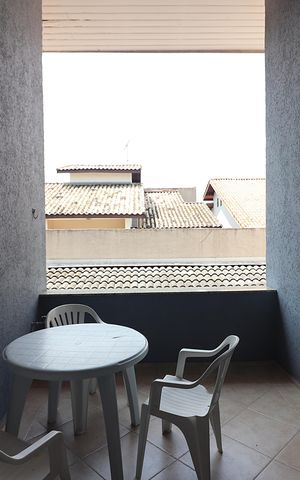 Casa à venda com 350m², 4 quartos e 8 vagasSuíte 3 Sacada 