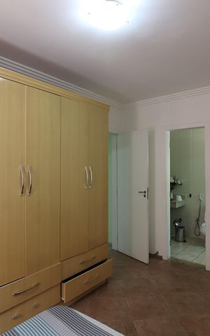Casa à venda com 350m², 4 quartos e 8 vagasSuíte 2