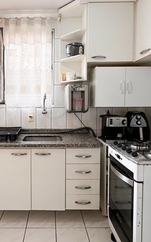 Apartamento à venda com 44m², 2 quartos e 1 vaga Apartamento à venda com 44m², 2 quartos e 1 vagaCozinha